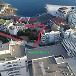 Ardit Seaside Lejlighed *