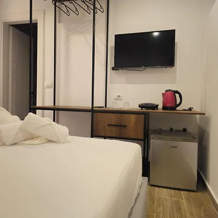 Ardit Seaside Sarandë