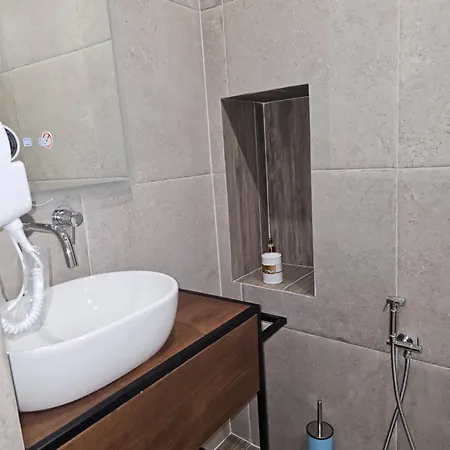 Ardit Seaside Apartamento Sarandë