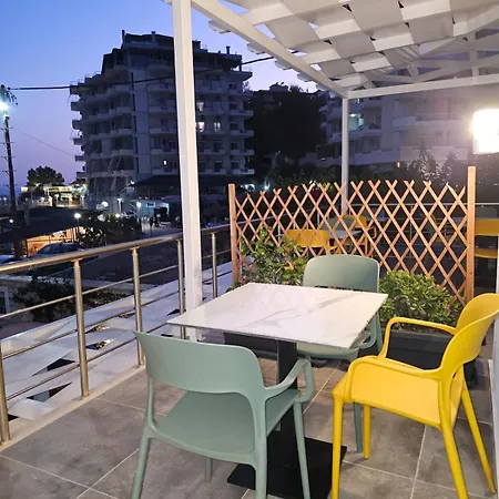 Ardit Seaside Apartment *