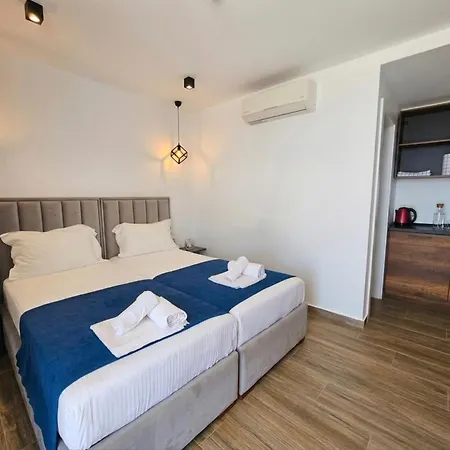 Ardit Seaside Apartmán *