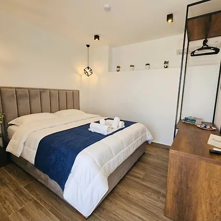 Ardit Seaside Sarandë
